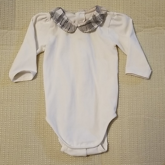 burberry infant onesie